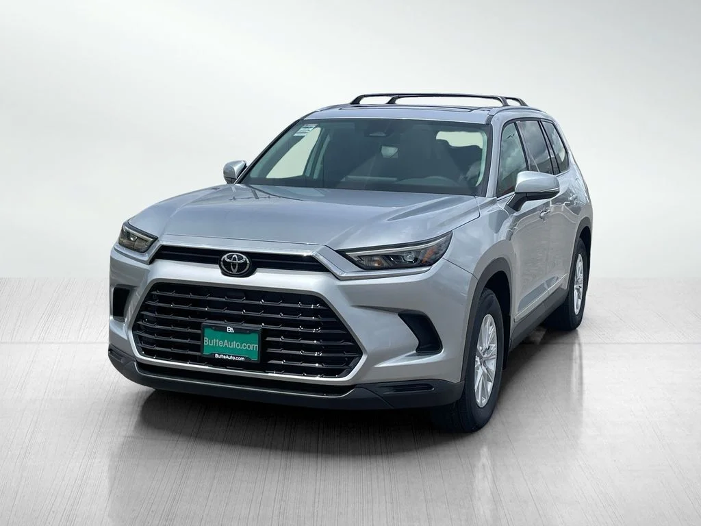 New 2026 Celestial Silver Metallic Toyota XLE image 7