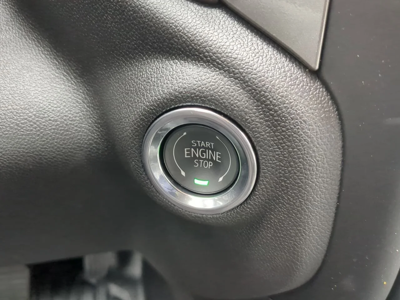 New 2026 Summit White GMC Pro image 16