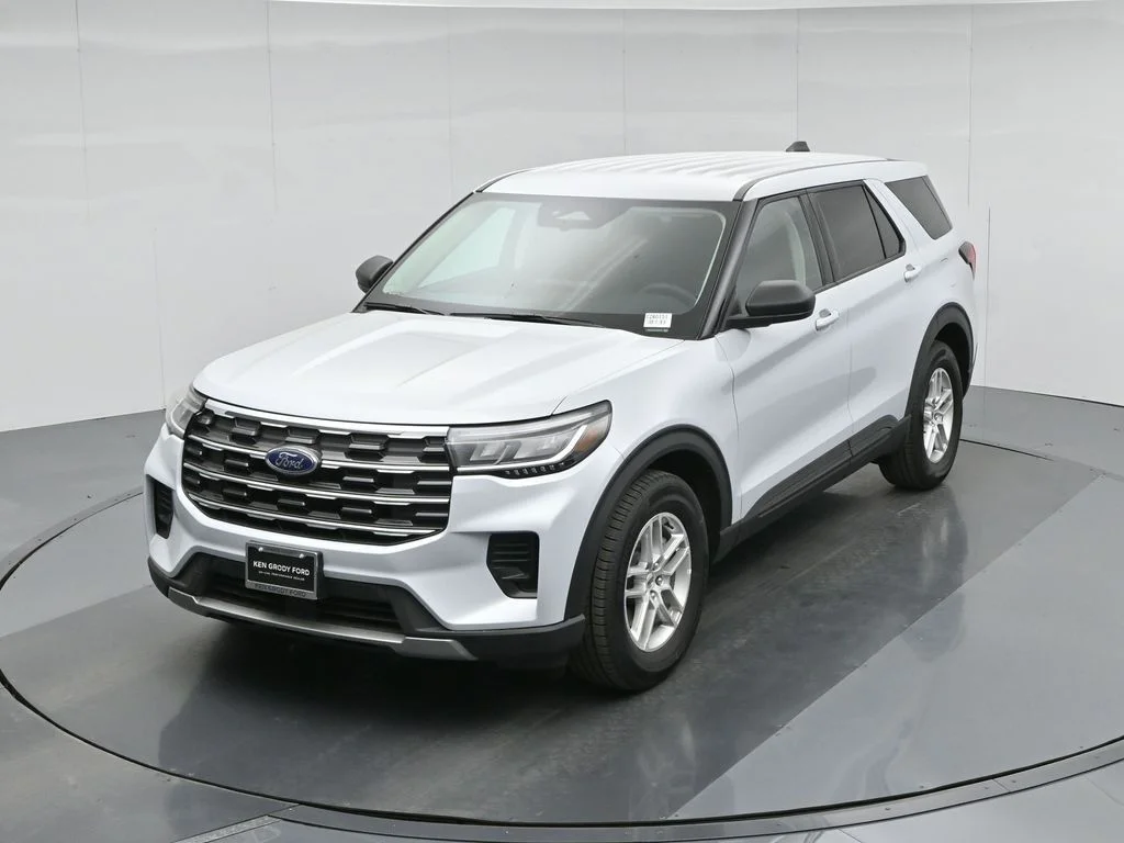 New 2026 White Ford Active image 44