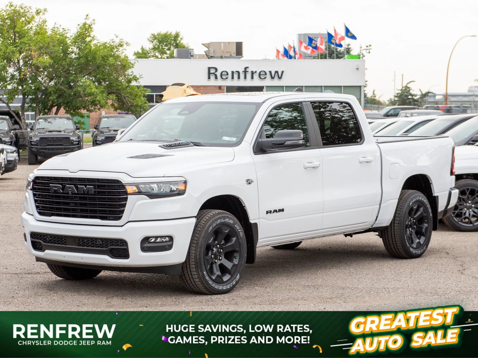New 2026 White RAM Sport* Crew Cab 4x4, Panoramic Sunroof, 3.92 Rear Axle, Heated Seats/Wheel image 1