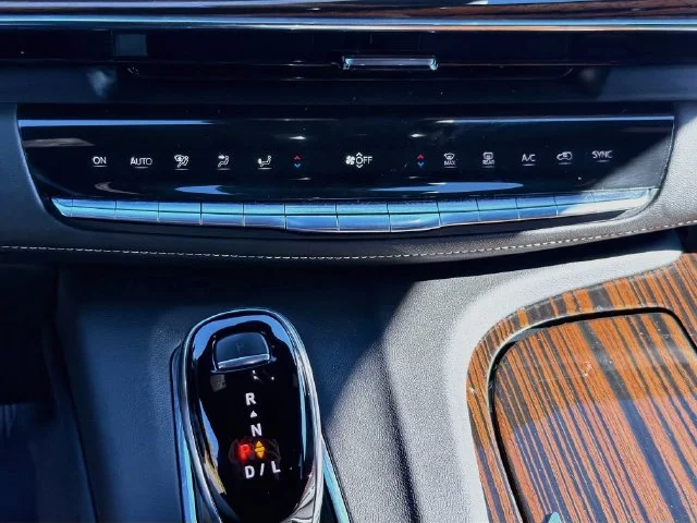 Used 2023 White Cadillac Premium Luxury image 17