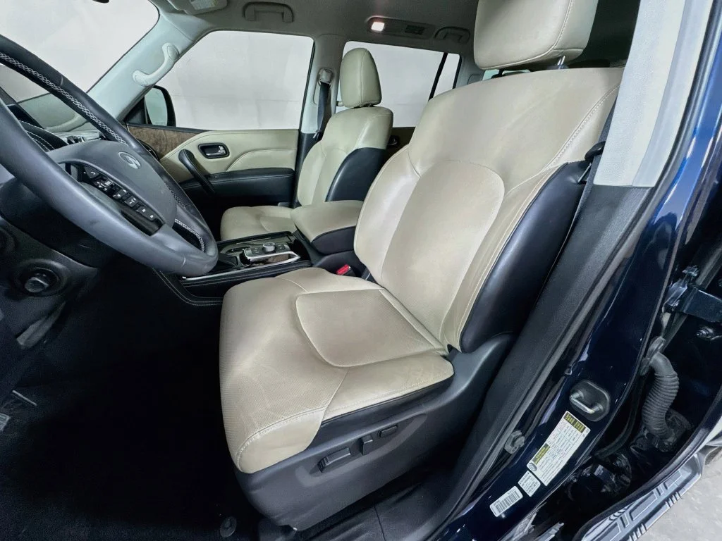 Used 2023 Blue INFINITI Premium Select image 26