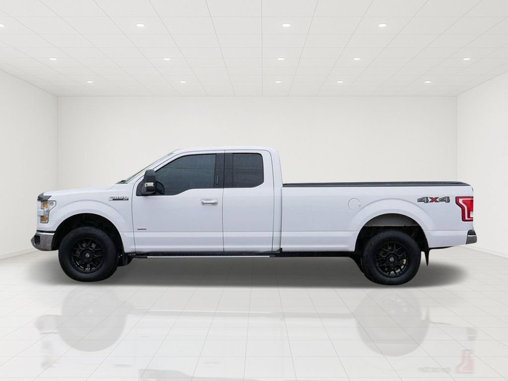Used 2016 White Ford XLT image 5