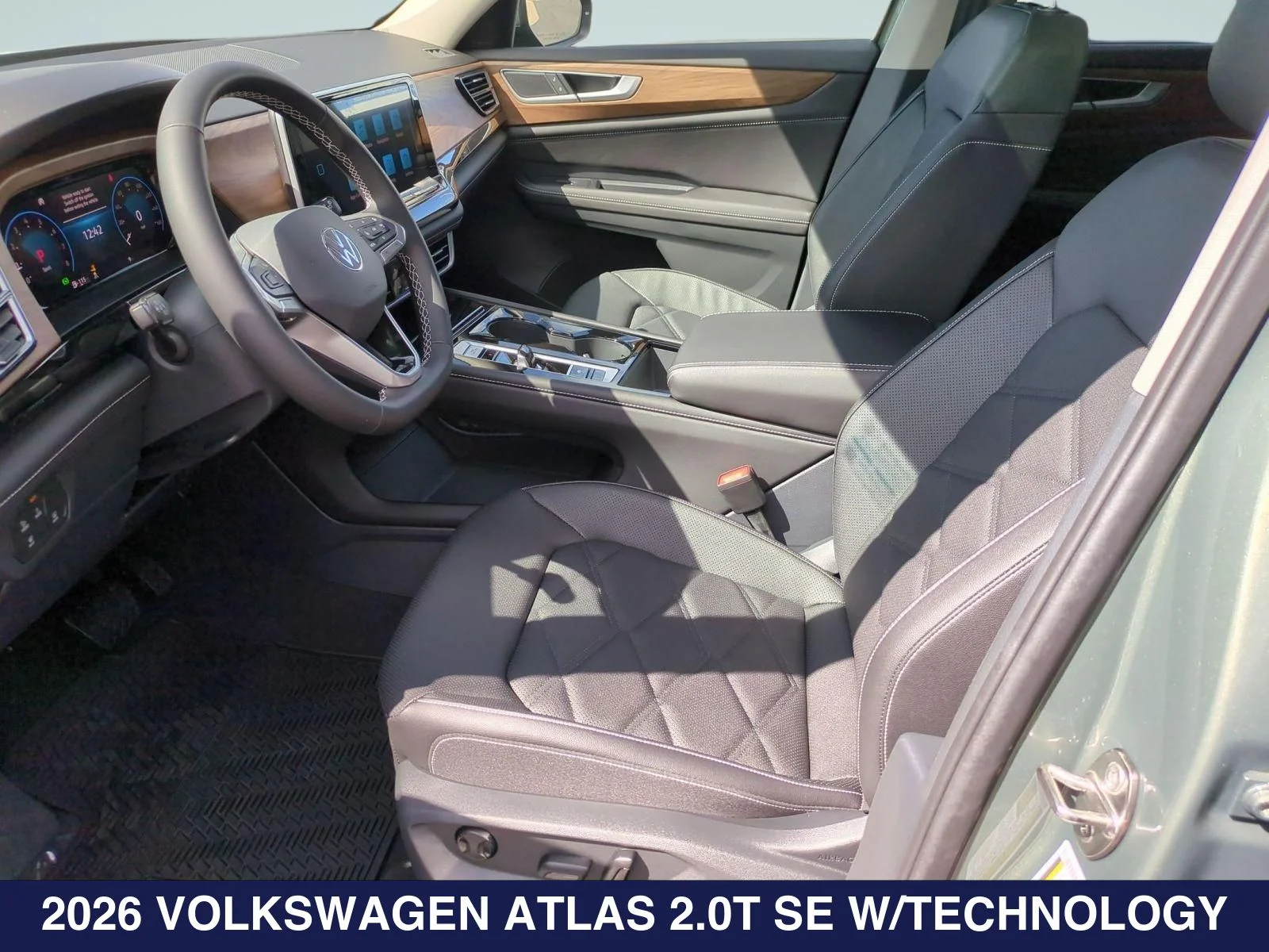 New 2026 Green Volkswagen 2.0T SE w/Technology image 14