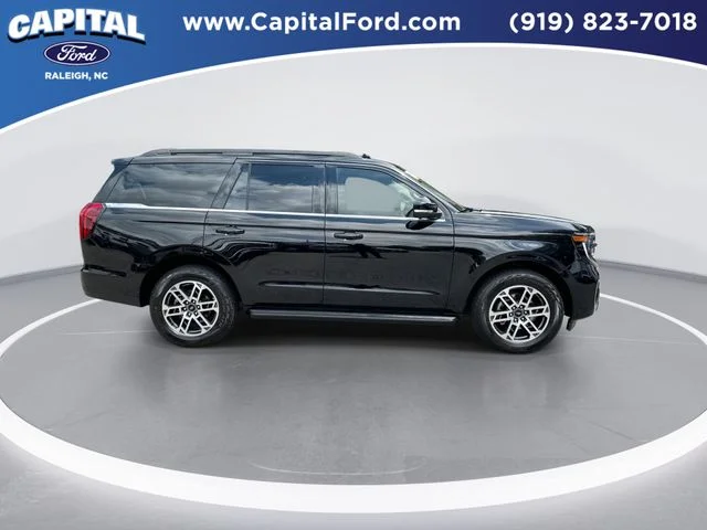 Used 2025 Black Ford Active image 9
