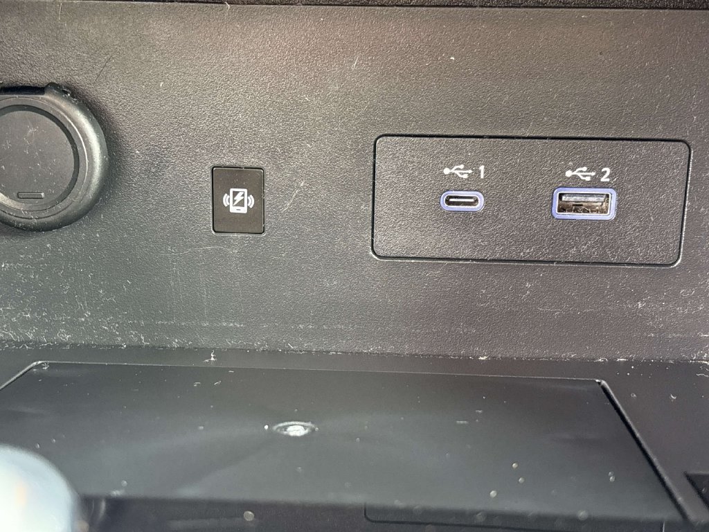 Used 2023 Gray Nissan SL image 31