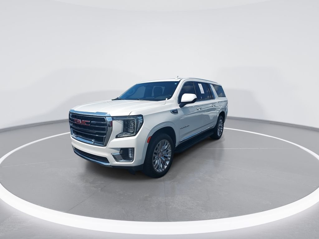 Used 2023 White GMC SLT image 4