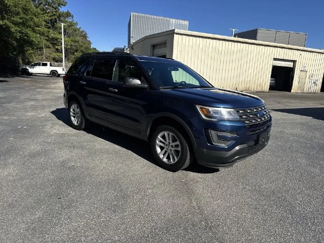 Used 2017 Blue Ford Base image 3