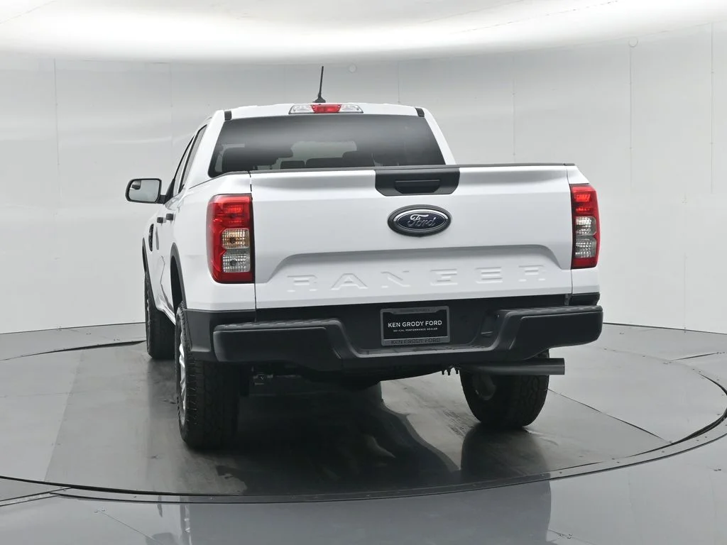 New 2026 Oxford White Ford XL image 25