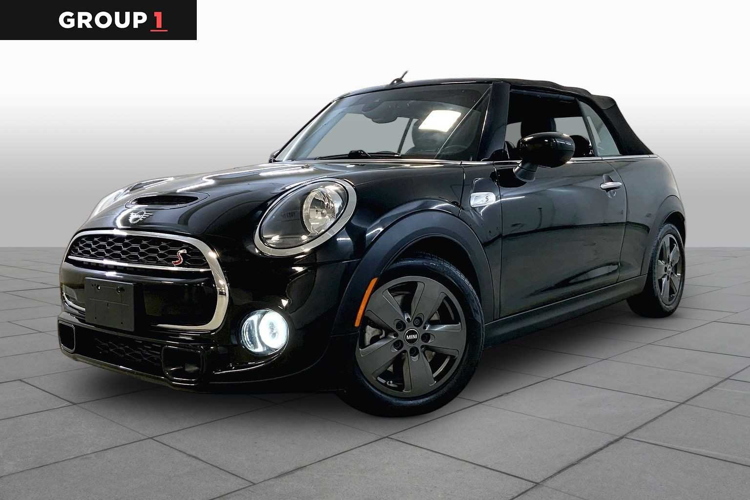2021 MINI Convertible Cooper S's photo