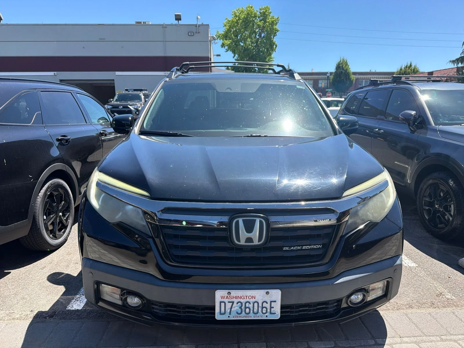 Used 2017 Crystal Black Pearl Honda Black Edition image 2