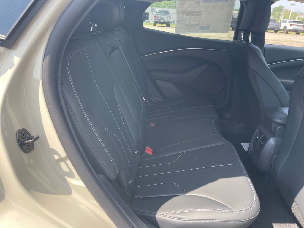 New 2026 Desert Sand Ford Select image 20