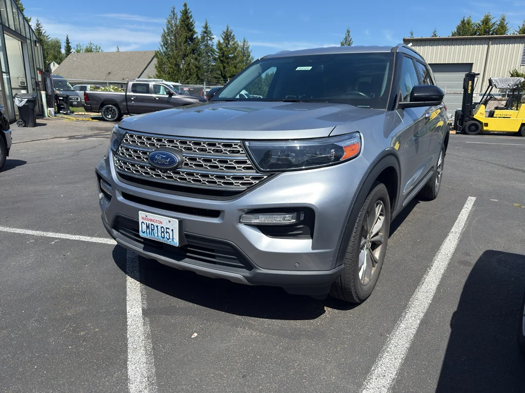 2023 Ford Explorer Limited 4WD's photo
