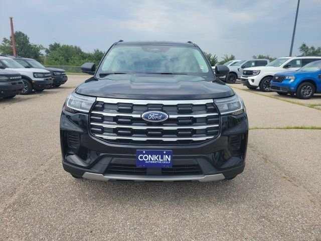 New 2026 Black Metallic Ford Active image 20