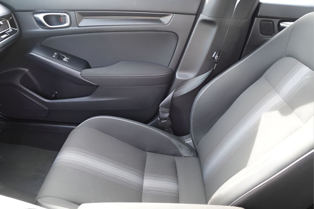 Used 2025 Solar Silver Metallic Honda Sport image 28