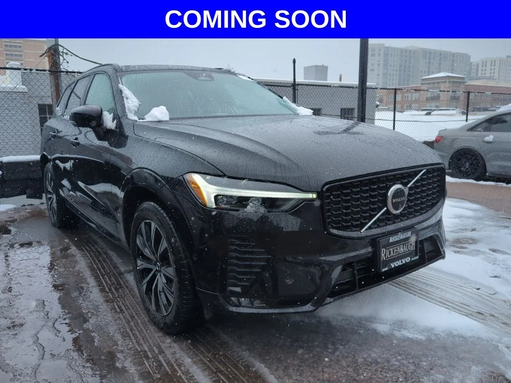 2025 Volvo XC60 B5 Plus Dark AWD's photo
