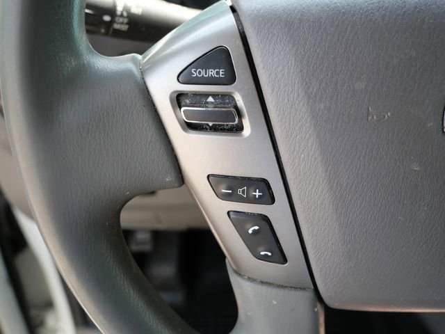 Used 2018 White Nissan SV image 19