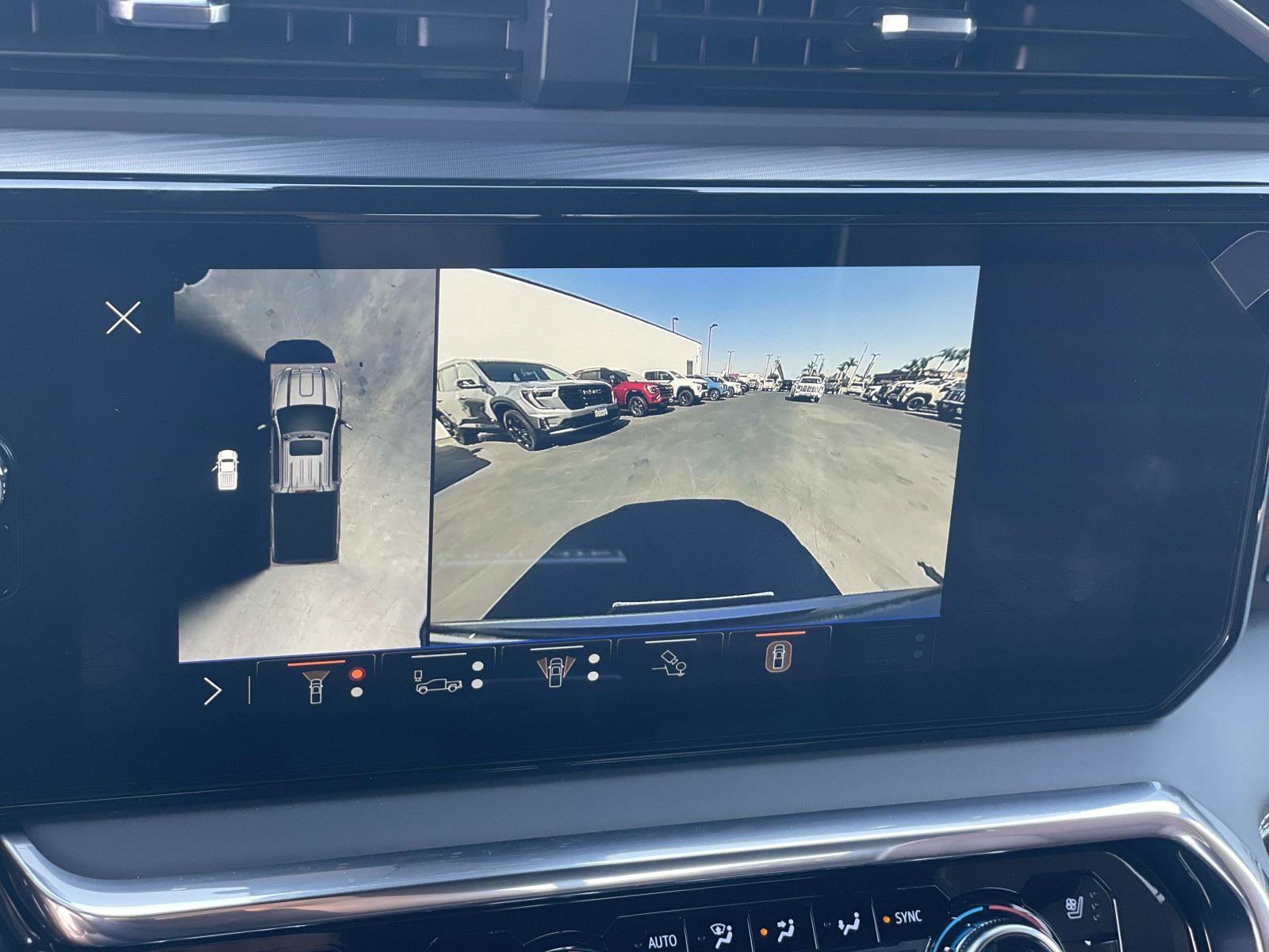 2026 GMC Sierra 2500HD Denali Ultimate - Photo 13