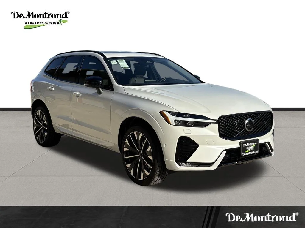 New 2026 Crystal White Volvo Ultra image 3
