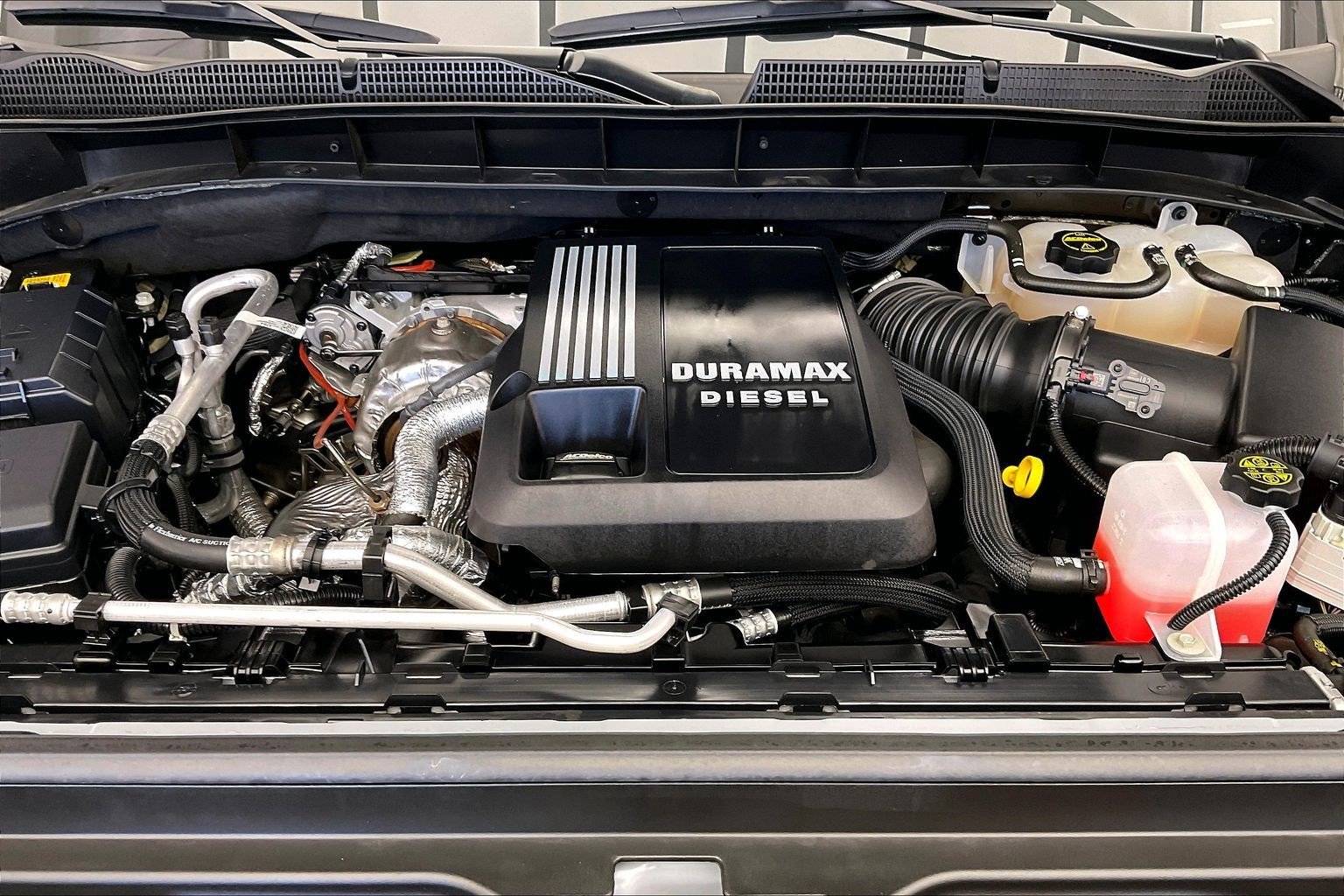 Used 2025 Thunderstorm Gray GMC Denali image 9