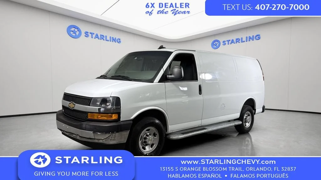 Used 2025 Summit White Chevrolet WT image 2