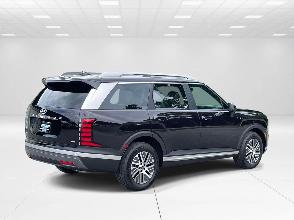 New 2026 Red Hyundai SEL Premium image 6