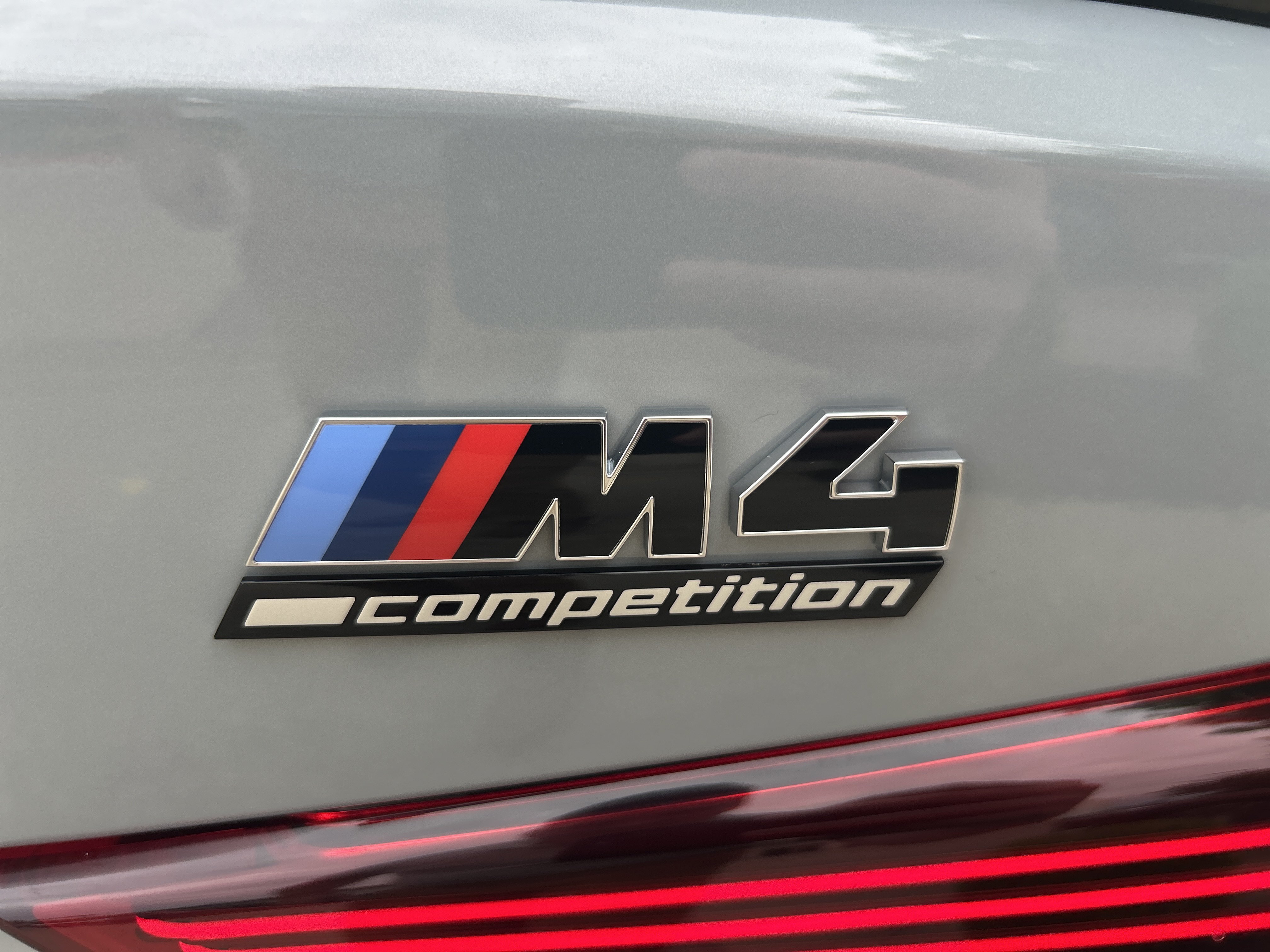 New 2027 0C4P Brooklyn Grey Metallic BMW Competition xDrive image 8