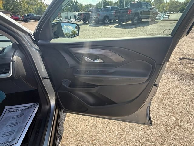 2023 GMC Terrain SLT - Photo 33
