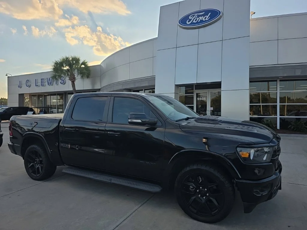 Used 2022 Diamond Black Ram Laramie image 1