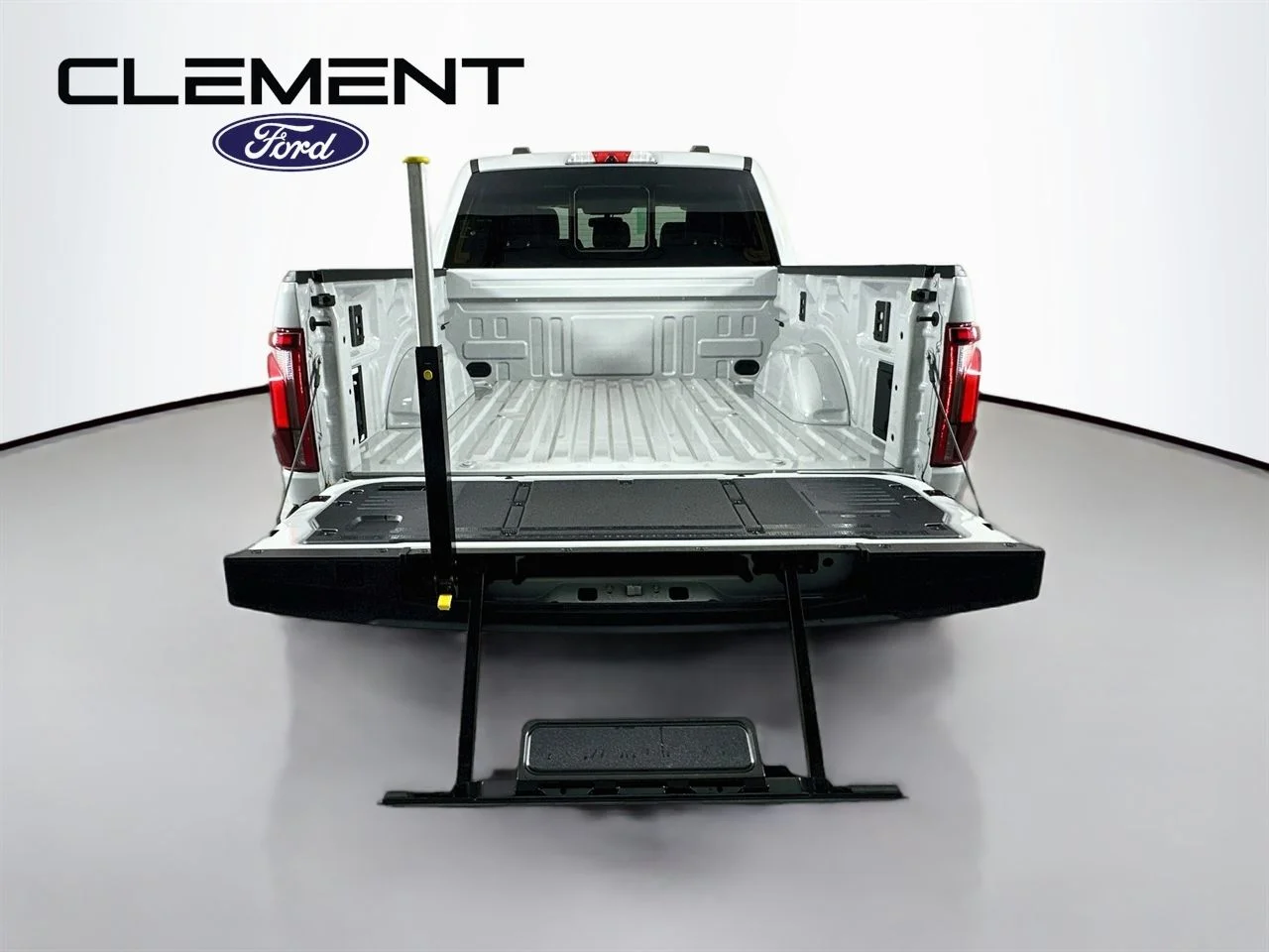 New 2026 Avalanche Ford Platinum® image 10