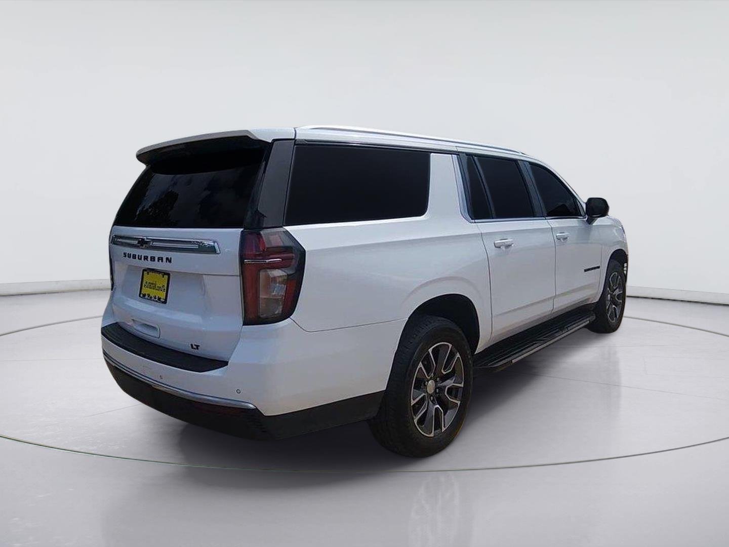 2023 Chevrolet Suburban LT - 7