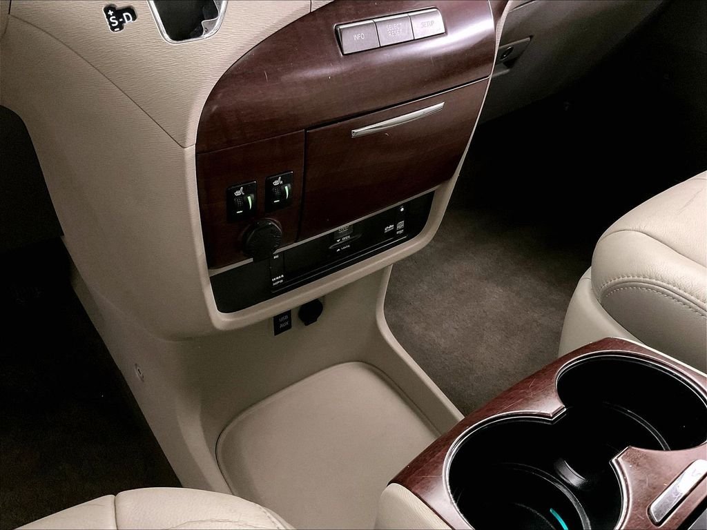 Used 2011 Green Toyota Limited image 37