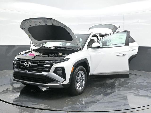 New 2026 White Hyundai SE AWD image 29