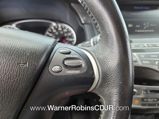 Used 2020 Black INFINITI PURE image 30