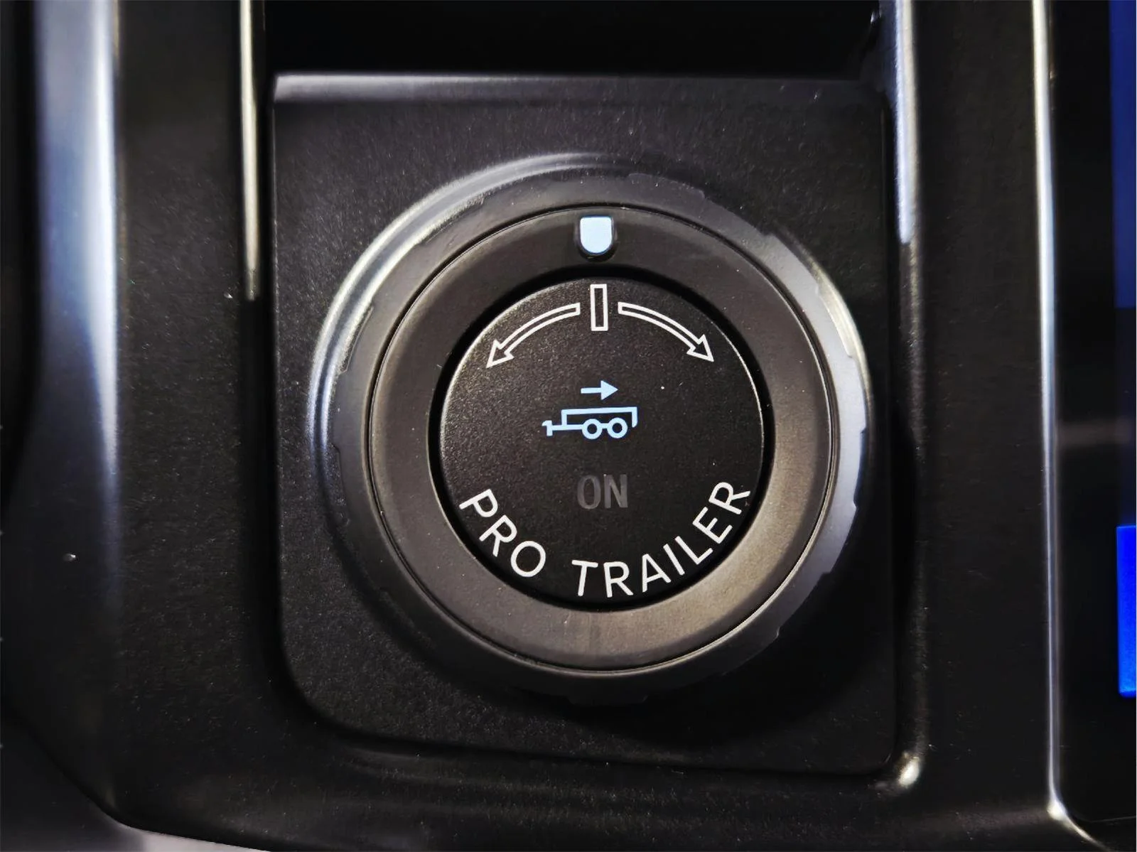 Used 2026 Agate Black Metallic Ford Platinum image 14