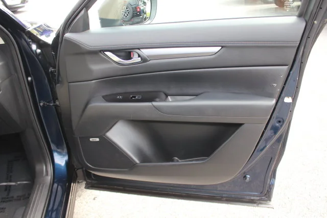 Used 2020 Blue Mazda Touring image 33