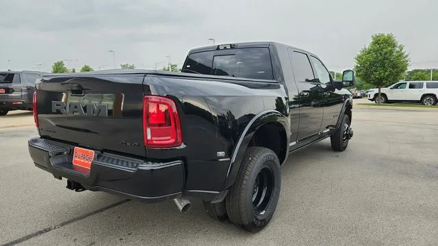 New 2026 Diamond Black Crystal Pearl-Coat Exterior Paint RAM Limited image 8
