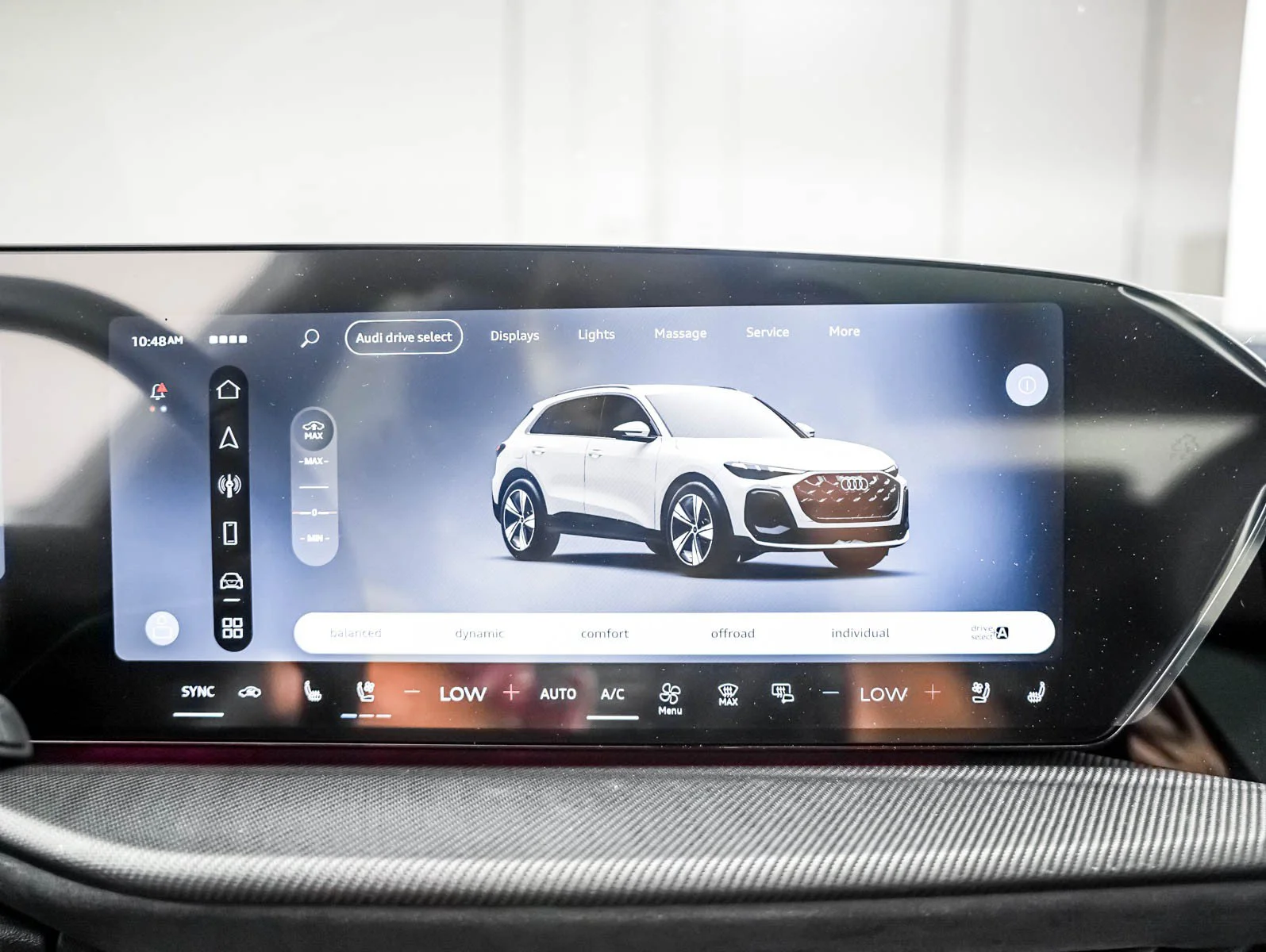 2026 Audi SQ5 Prestige - Photo 18