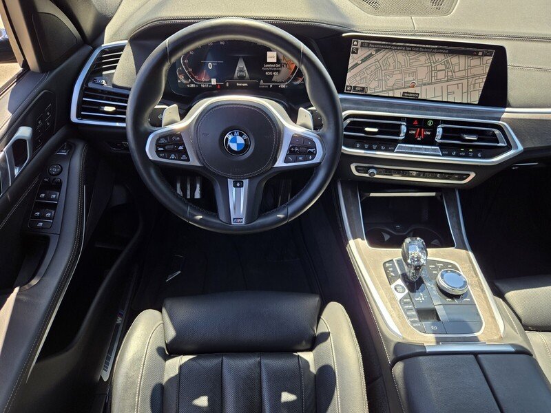 Used 2022 Carbon Black Metallic BMW SDRIVE40I SPORTS ACTIVITY VEHICLE image 14