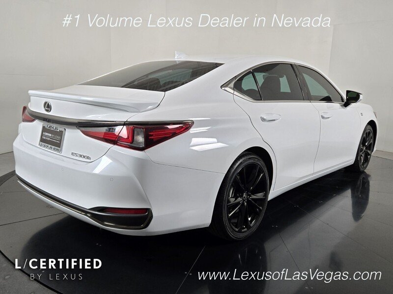 Certified Used 2024 Ultra White Lexus F SPORT HANDLING image 6