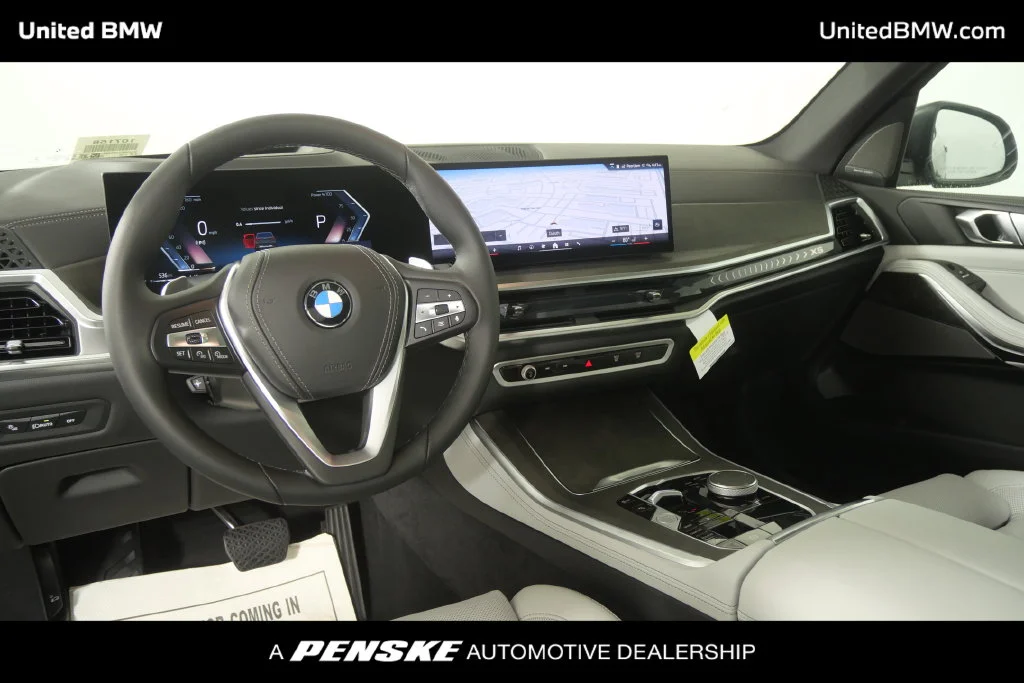 New 2026 Gray Metallic BMW xDrive40i image 18