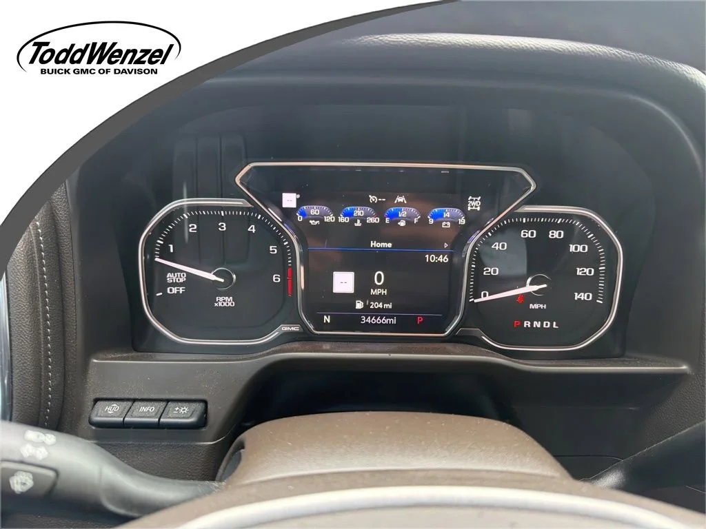 2020 GMC Sierra 4WD Crew Cab Short Box Denali's photo