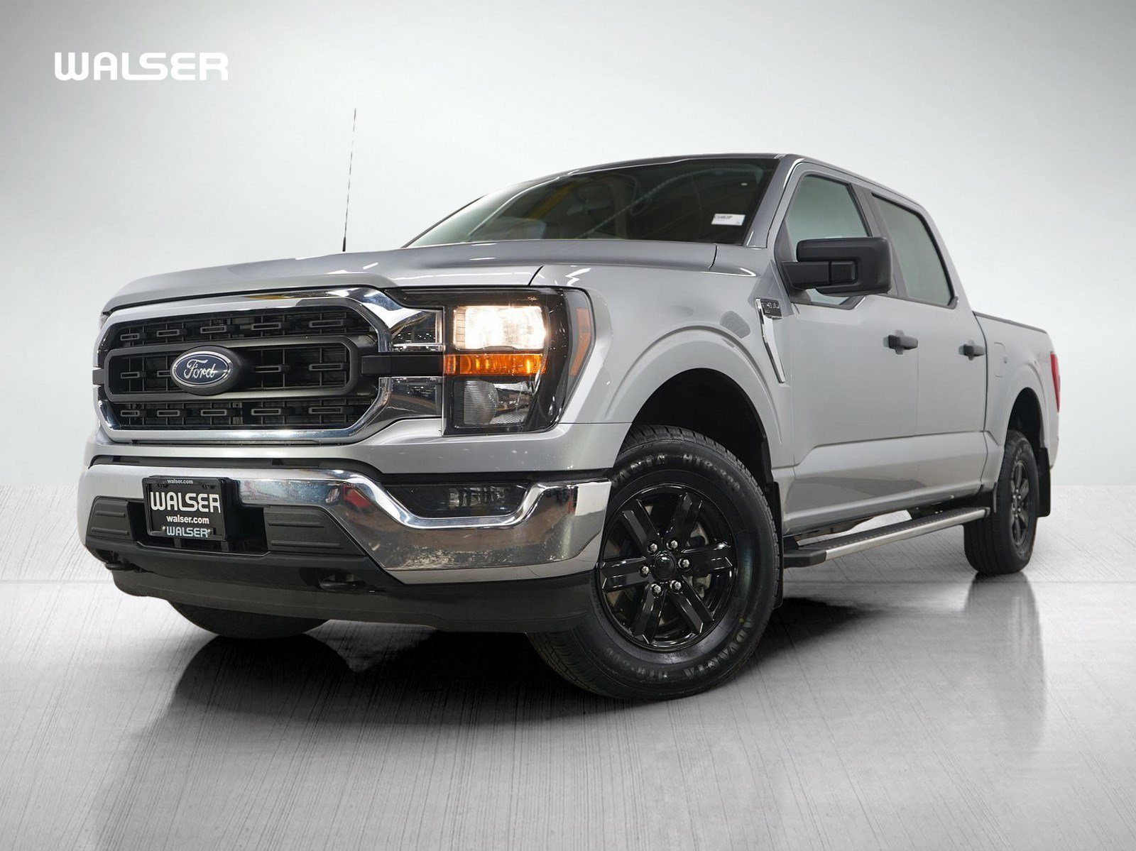 2023 Ford F-150 XLT 4x4 SuperCrew 145 in's photo