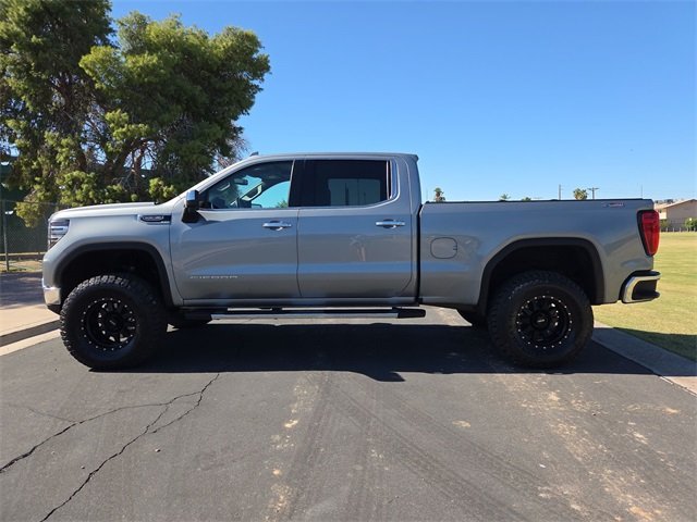 2024 Gmc Sierra 1500 SLT photo 4