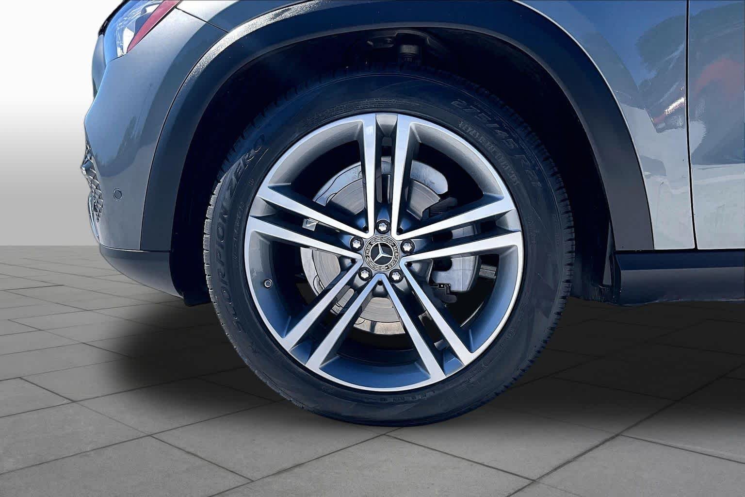 Used 2022 Selenite Grey Metallic Mercedes-Benz GLE 350 image 10