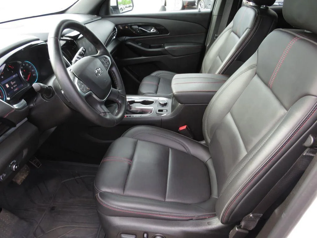 Used 2023 Summit White Chevrolet RS image 21