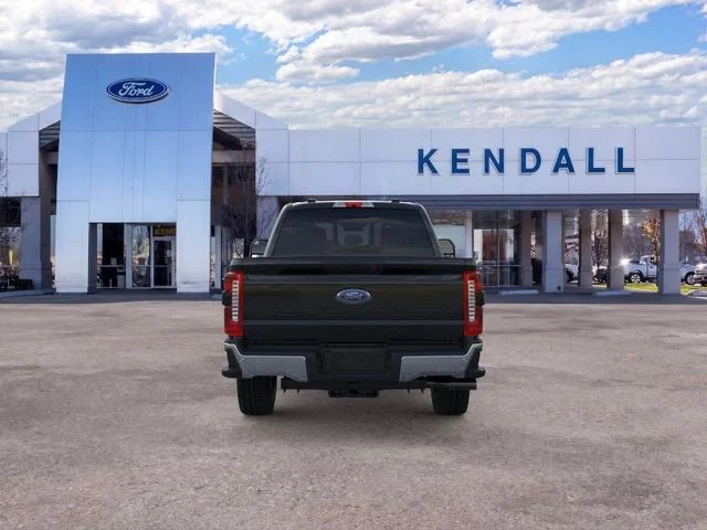 New 2026 Agate Black Metallic Ford XLT image 5