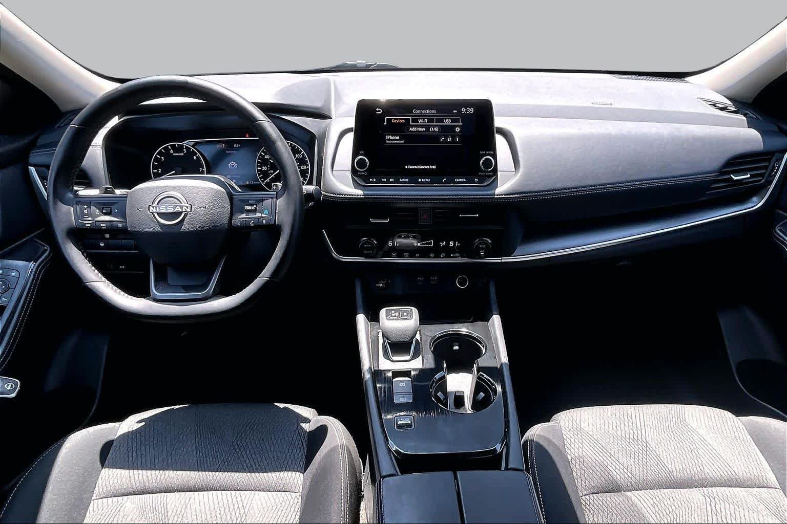Used 2026 Super Black Nissan SV image 16