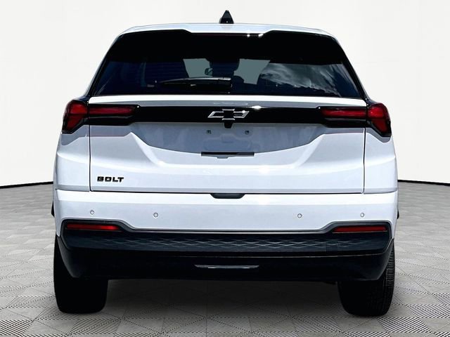 New 2027 Summit White Chevrolet LT image 5