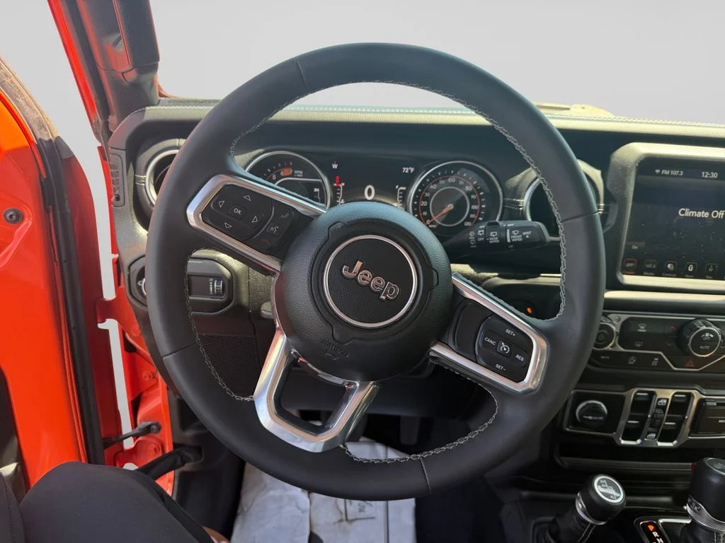 2023 Jeep Wrangler 4-Door Sahara - Photo 13